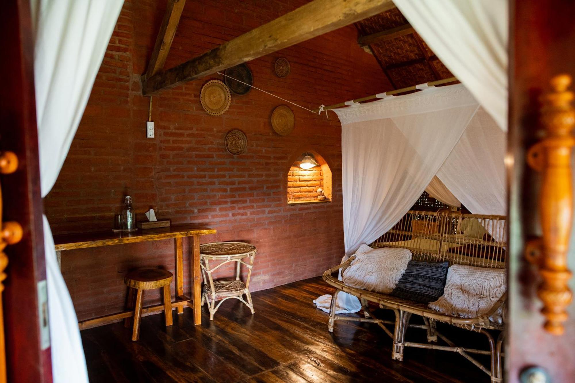 Hotel Rinjani Lighthouse Senaru Exterior foto