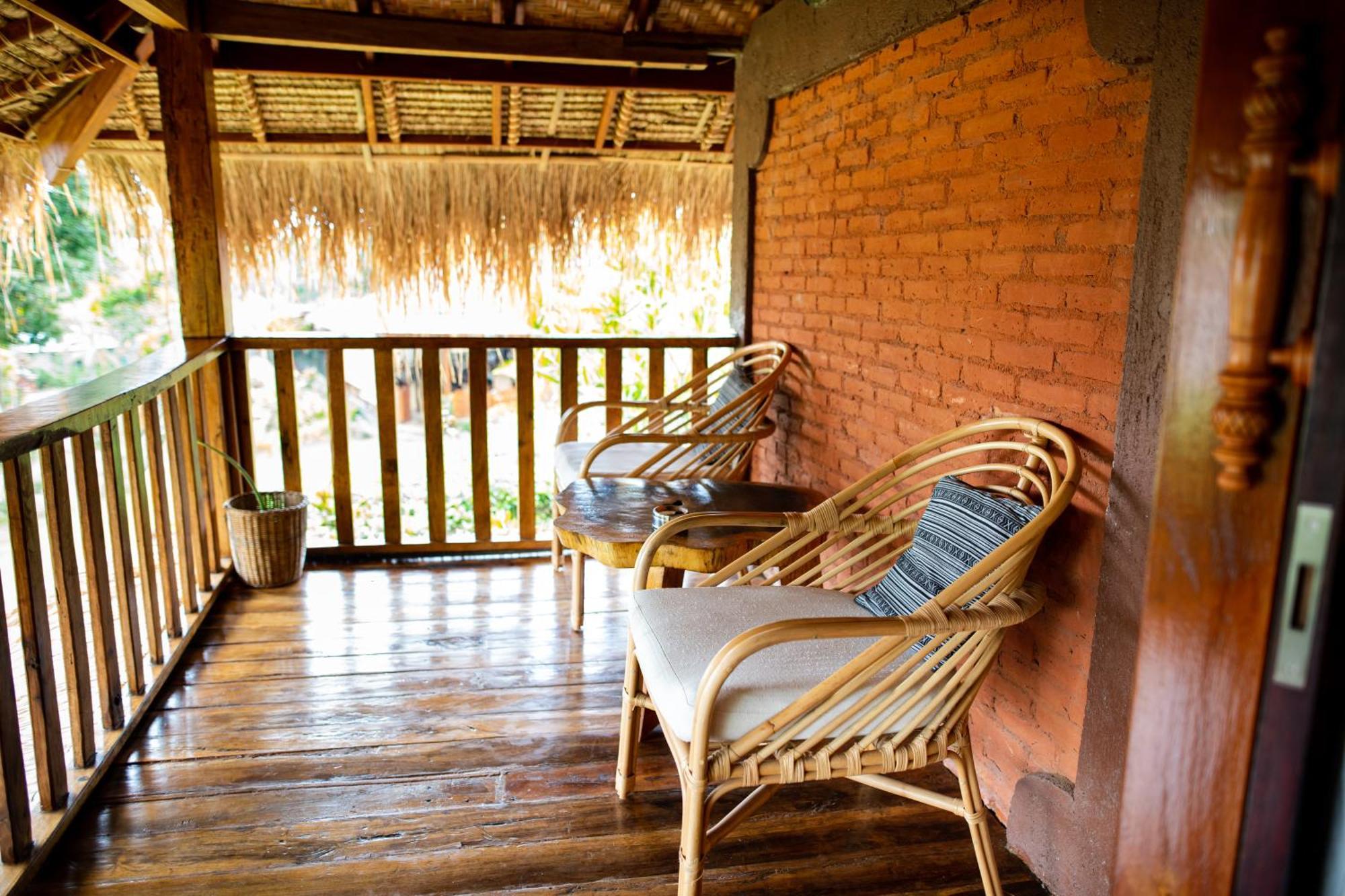 Hotel Rinjani Lighthouse Senaru Exterior foto