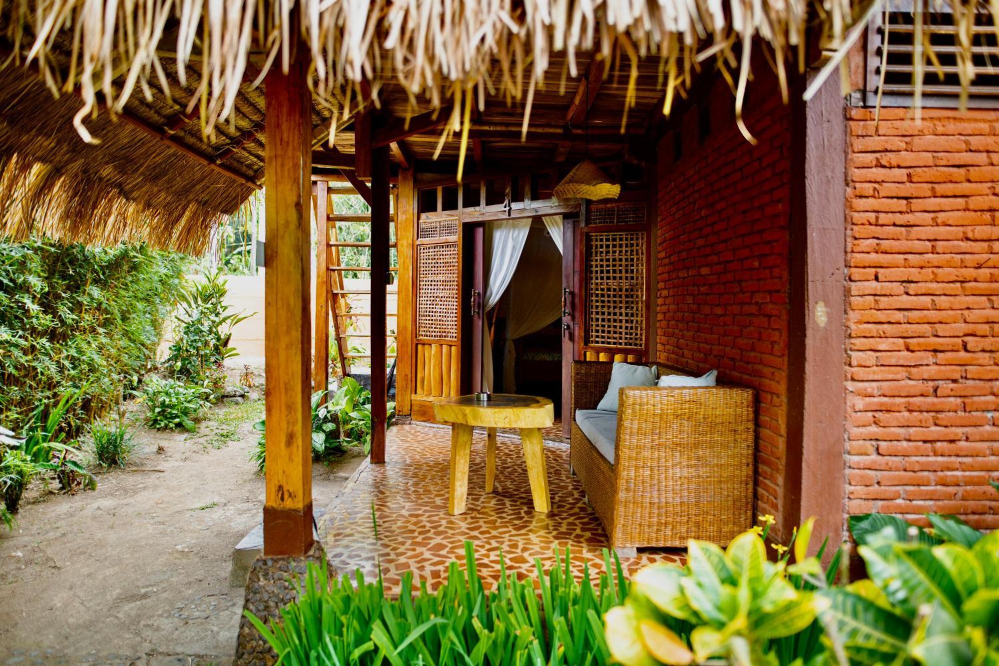 Hotel Rinjani Lighthouse Senaru Exterior foto